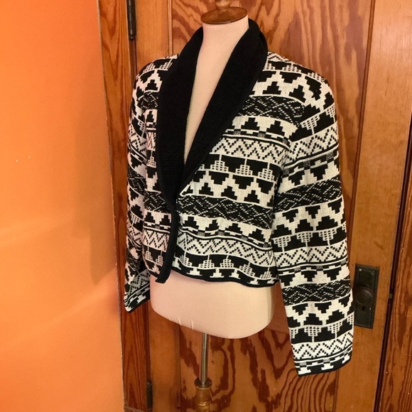 Vtg 90s New Identity southwestern tapestry cropped jacket - Picture 6 of 7